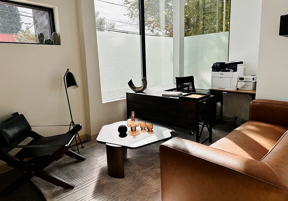 Refreshed leasing lounge at Ori Stone Way Apartments